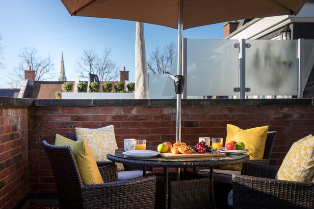 Rooftop Deck | New Park Terrace | Chichester Holiday Home | Simple Getaway
